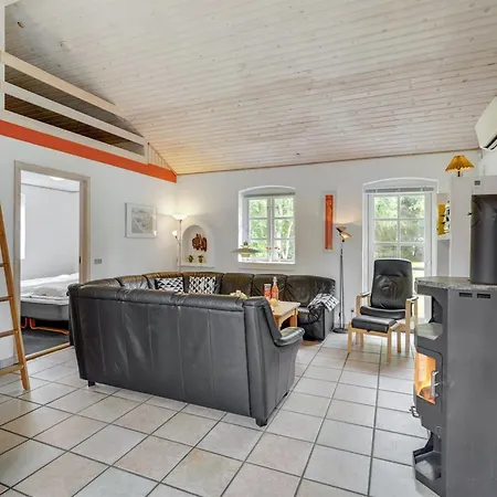 Prázdninový dům Kalotta - 3-2km From The Sea By Interhome