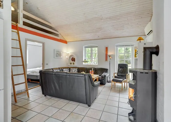 Prázdninový dům Kalotta - 3-2km From The Sea By Interhome